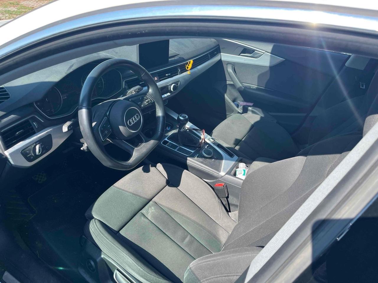 Audi A5 SPB 40 TFSI S tronic Business