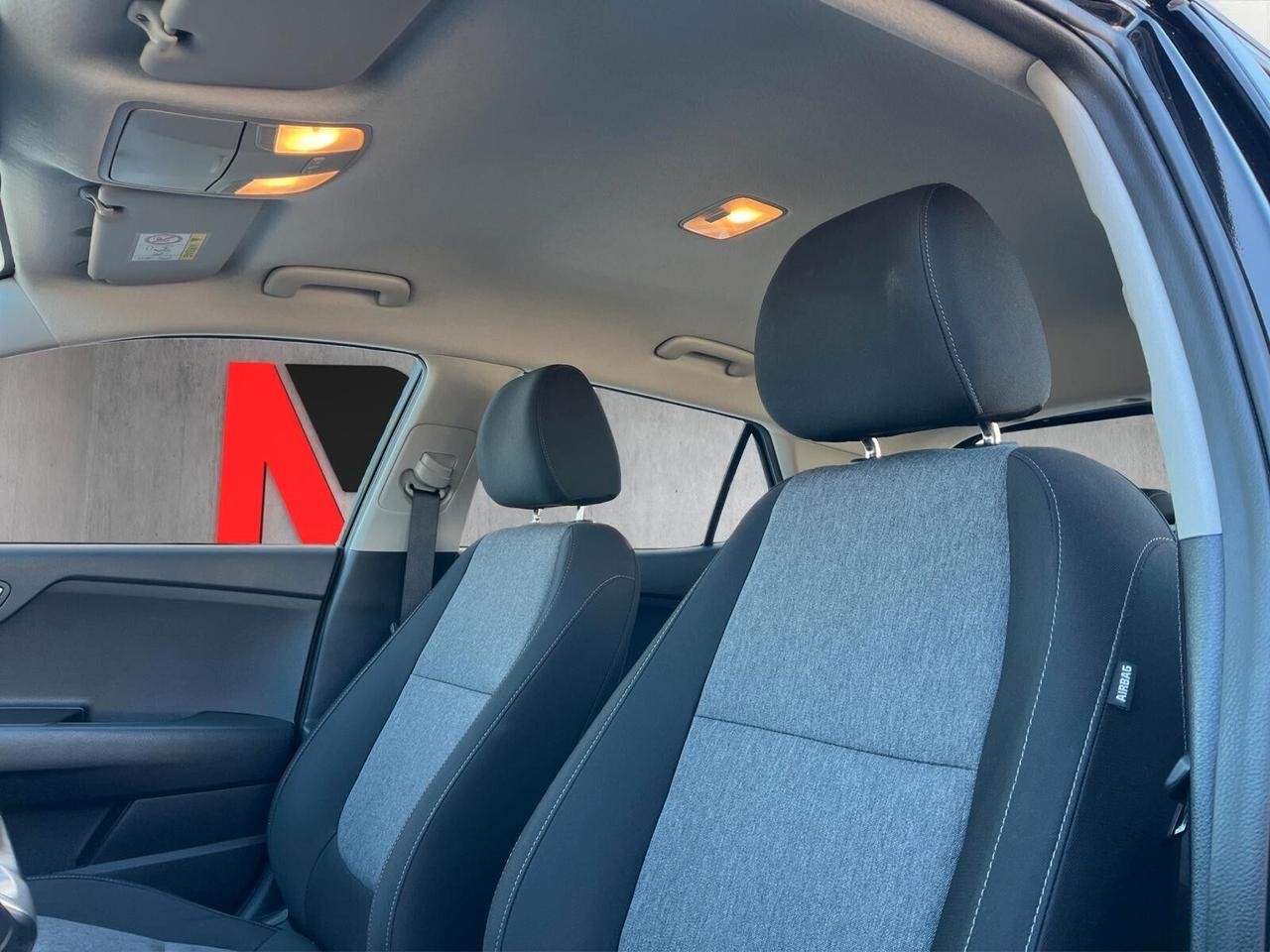 Kia Stonic 1.2 Urban Smart Pack 84 Cv