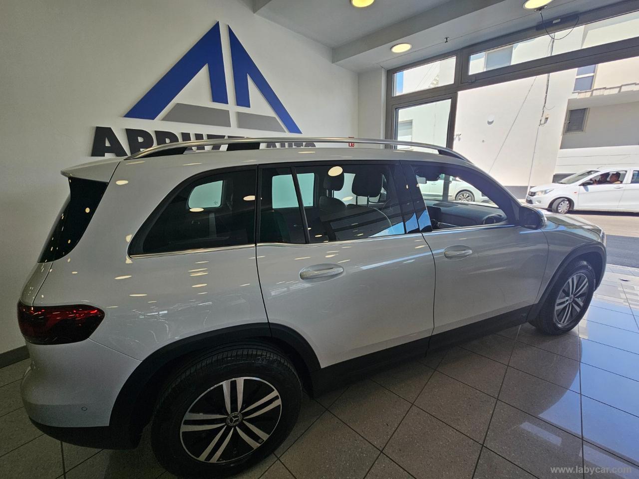MERCEDES-BENZ GLB 200 d Automatic Sport Plus 7 POSTI