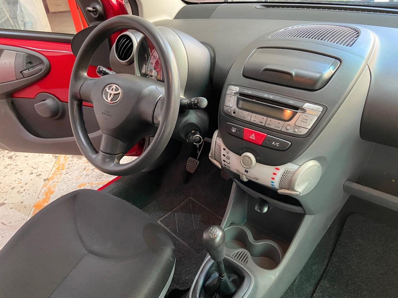 Toyota Aygo 1.0 12V VVT-i 5 porte 94.000KM!!!