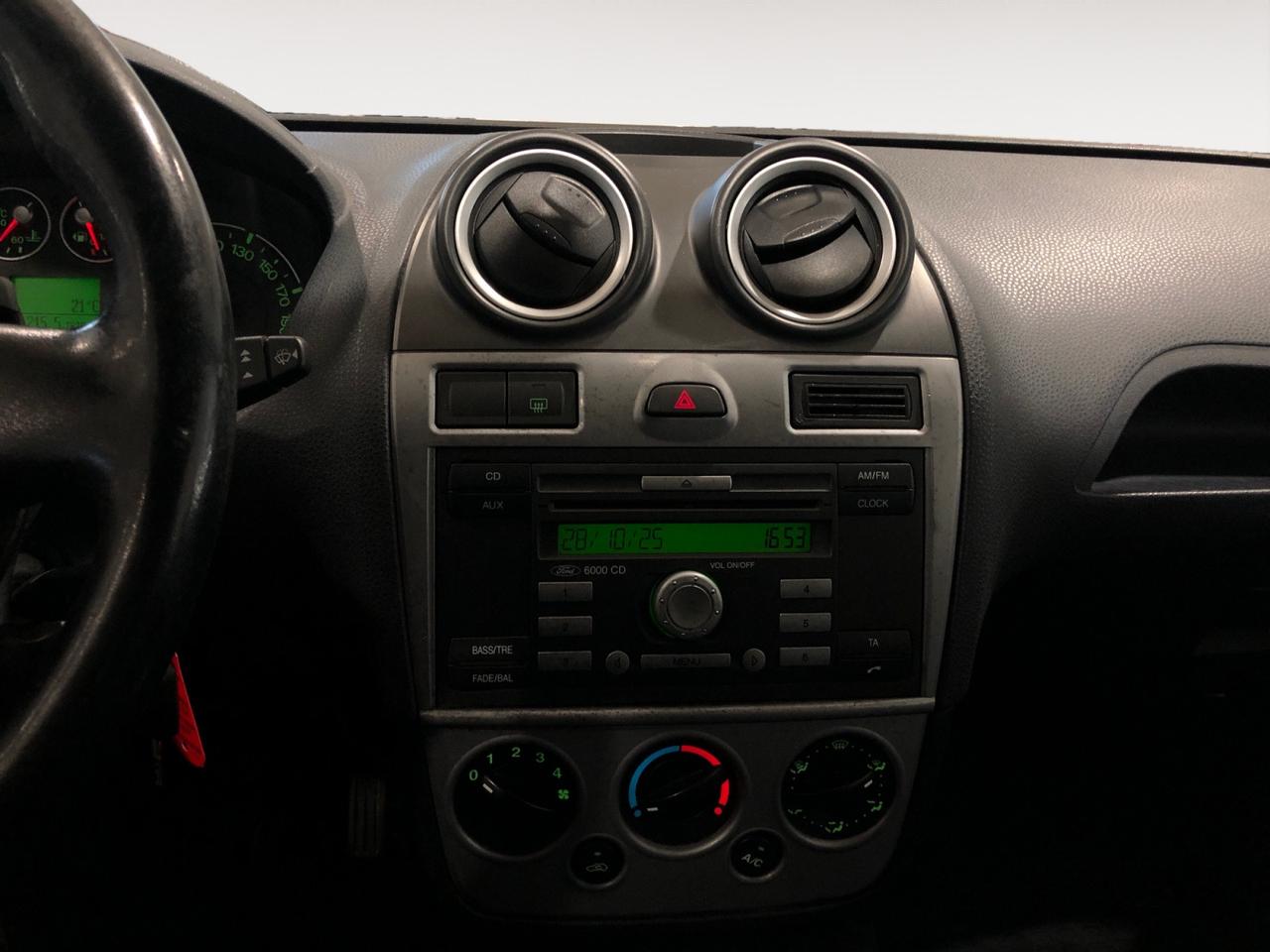 FORD Fiesta 3p 1.2 Ghia