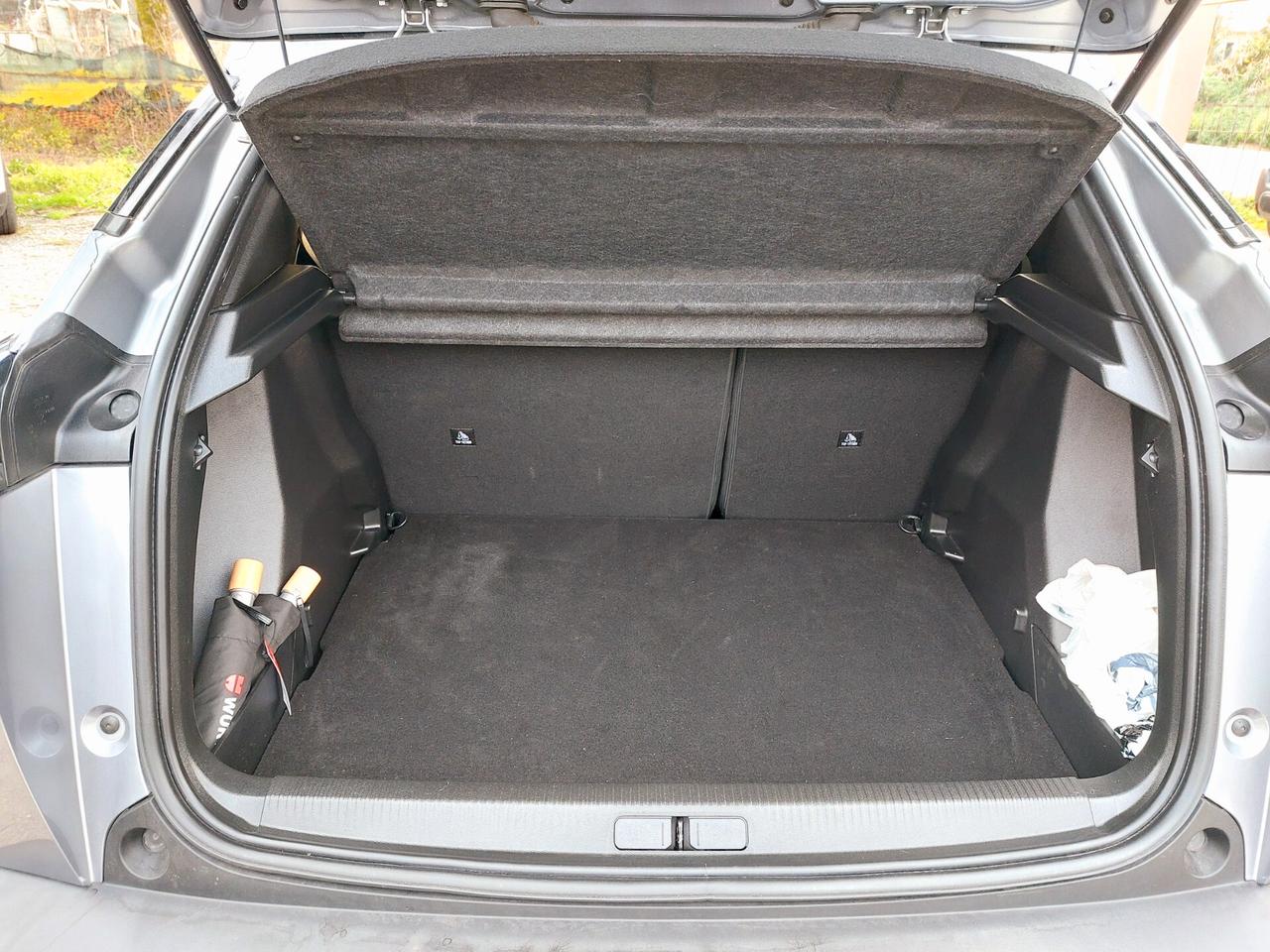 Peugeot 2008 1.5HDi 130 EAT8 All.- 23.000 Km.-2023