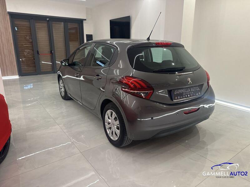 Peugeot 208 BlueHDi 75 5 porte Allure