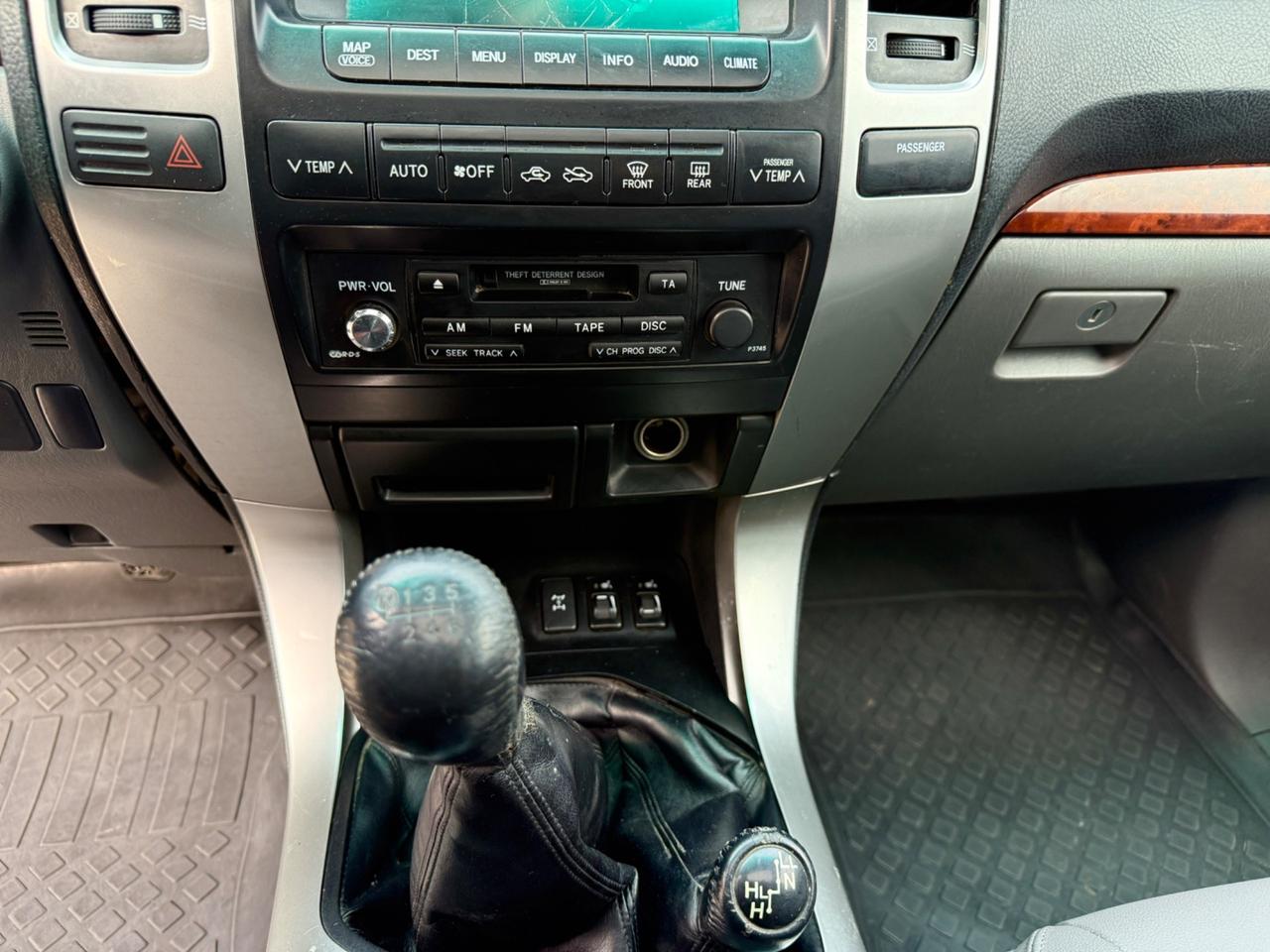 Toyota Land Cruiser 3.0 D manuale 8 posti 5 porte