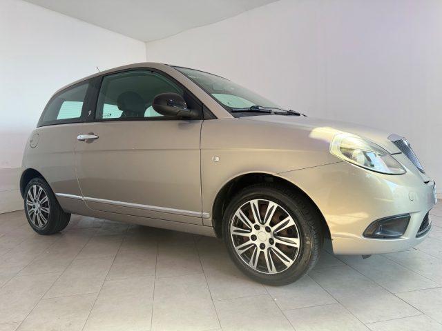 LANCIA Ypsilon 1.2 69 CV Argento