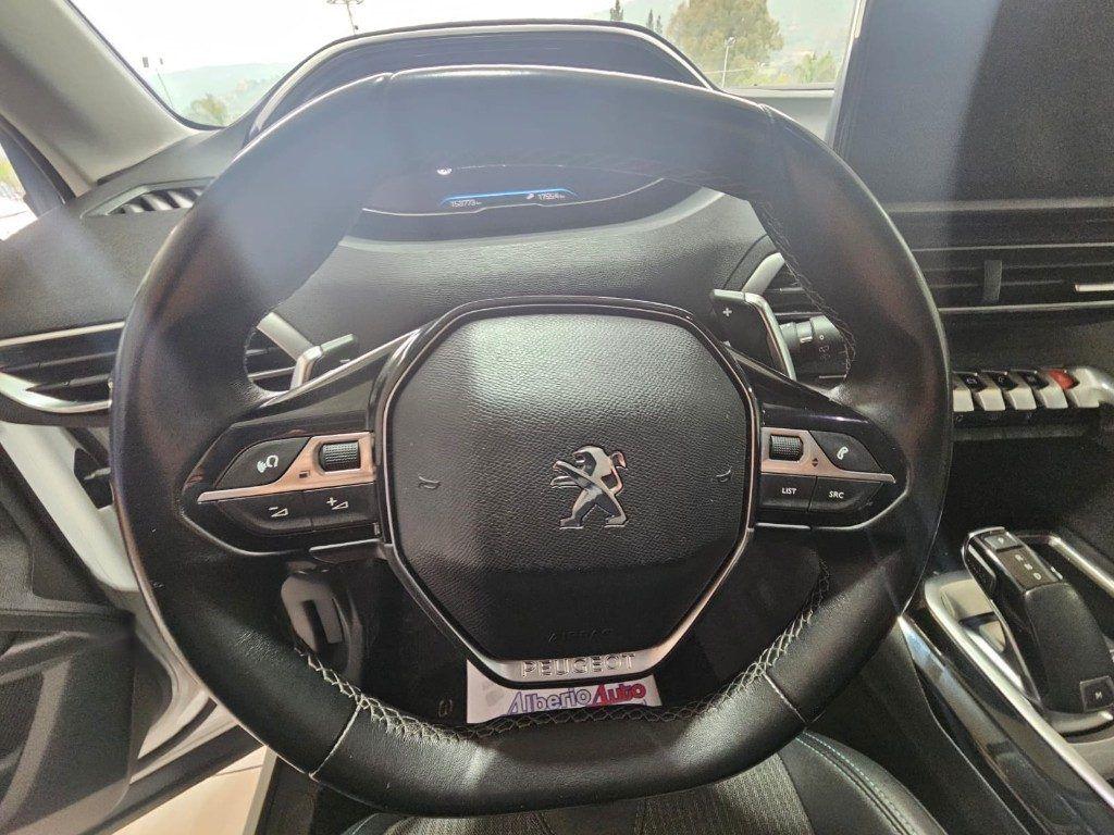 Peugeot 3008 BlueHDi 130 S&S EAT8 Allure