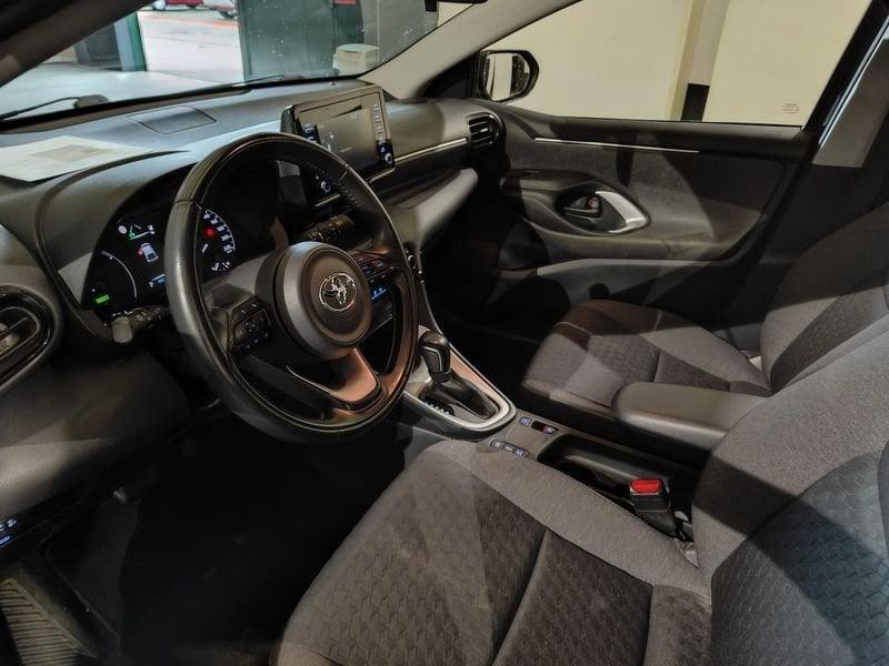 Toyota Yaris 1.5 Hybrid Business