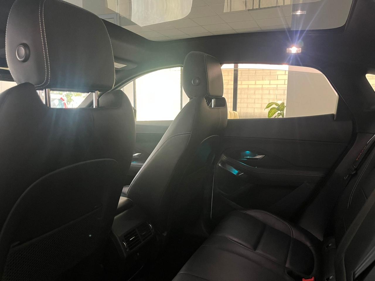 Jaguar E-Pace 2.0D 150 CV AWD aut. R-Dynamic HSE