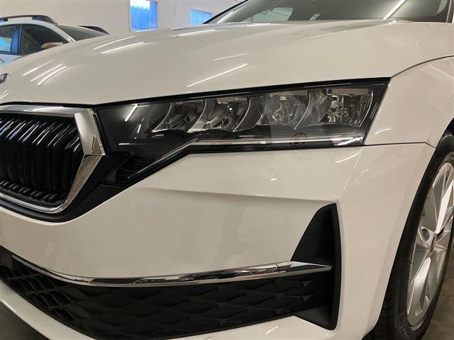 SKODA Octavia Wagon 1.5 TSI ACT m-HEV 150cv Selection DS