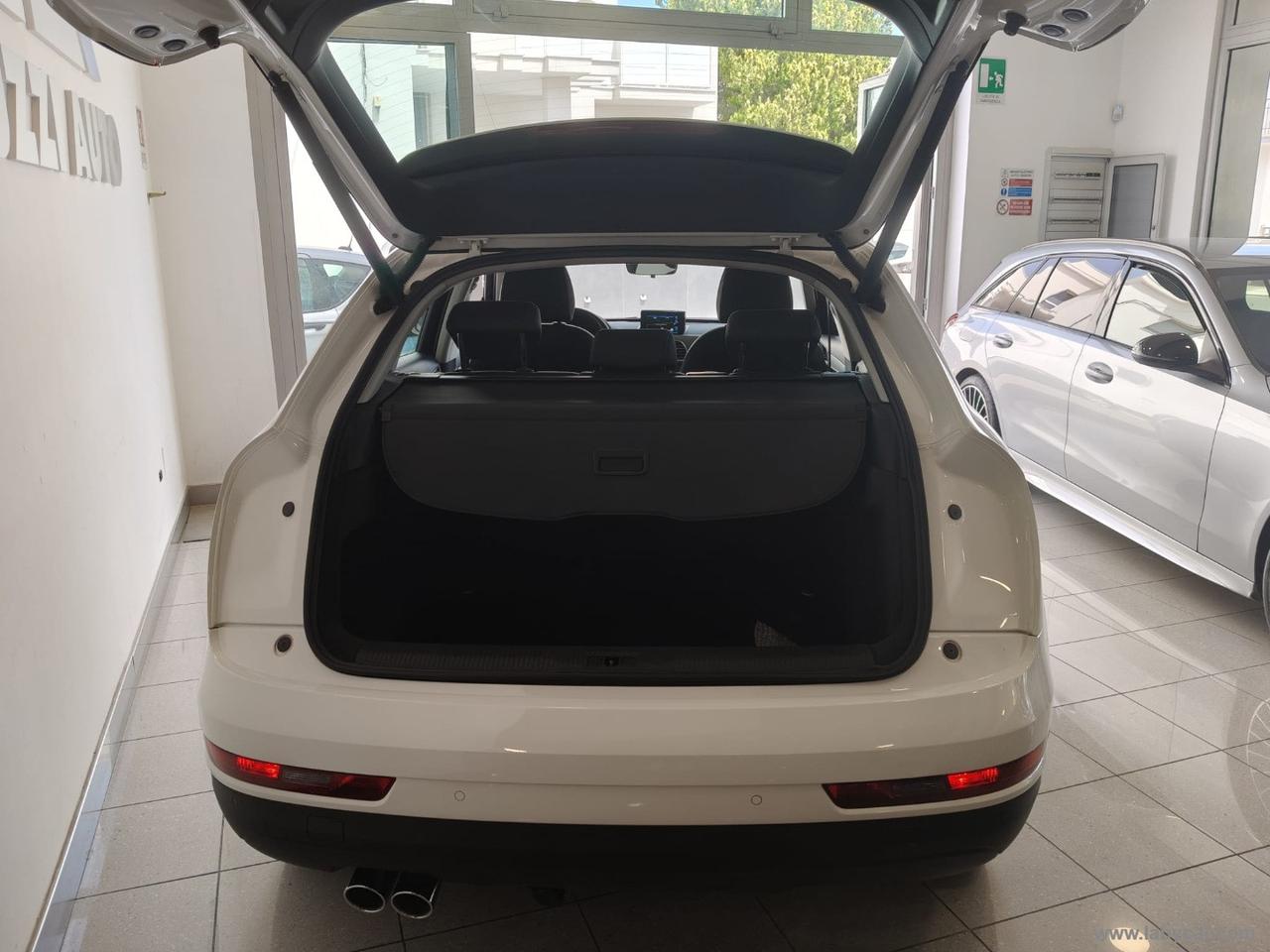 AUDI Q3 2.0 TDI 150CV quattro Business