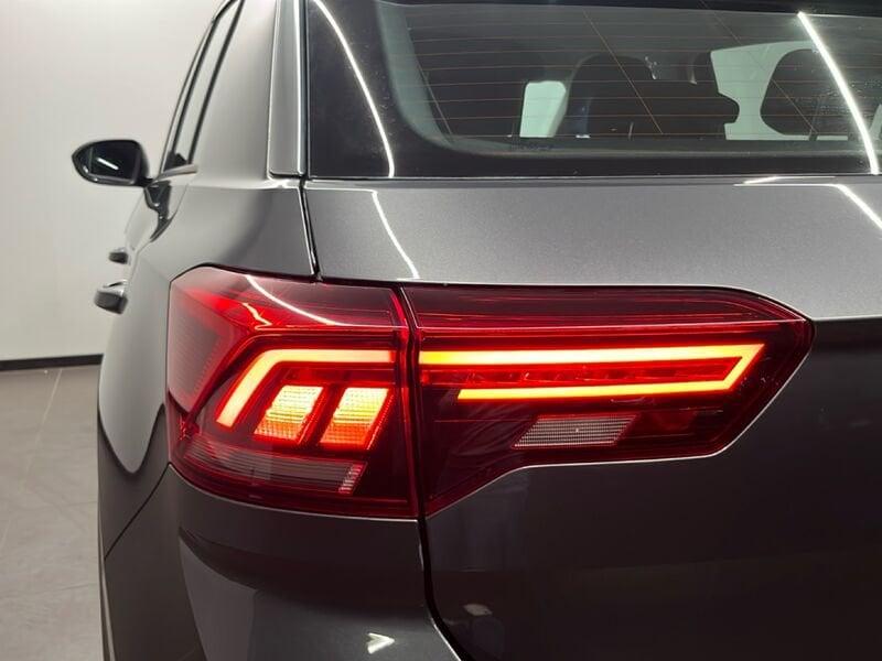 Volkswagen T-Roc STYLE 1.0 TSI 81 KW (110 CV)