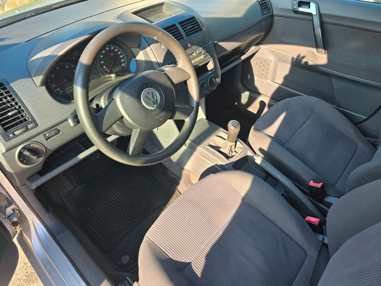 Volkswagen Polo 1.4 16V 5p. Comfortline
