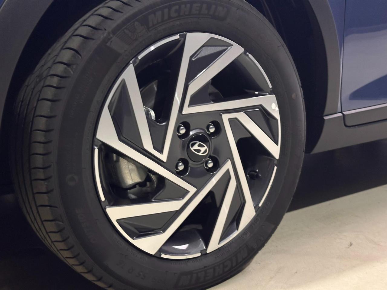 Hyundai Bayon 1.2 mpi Xline mt