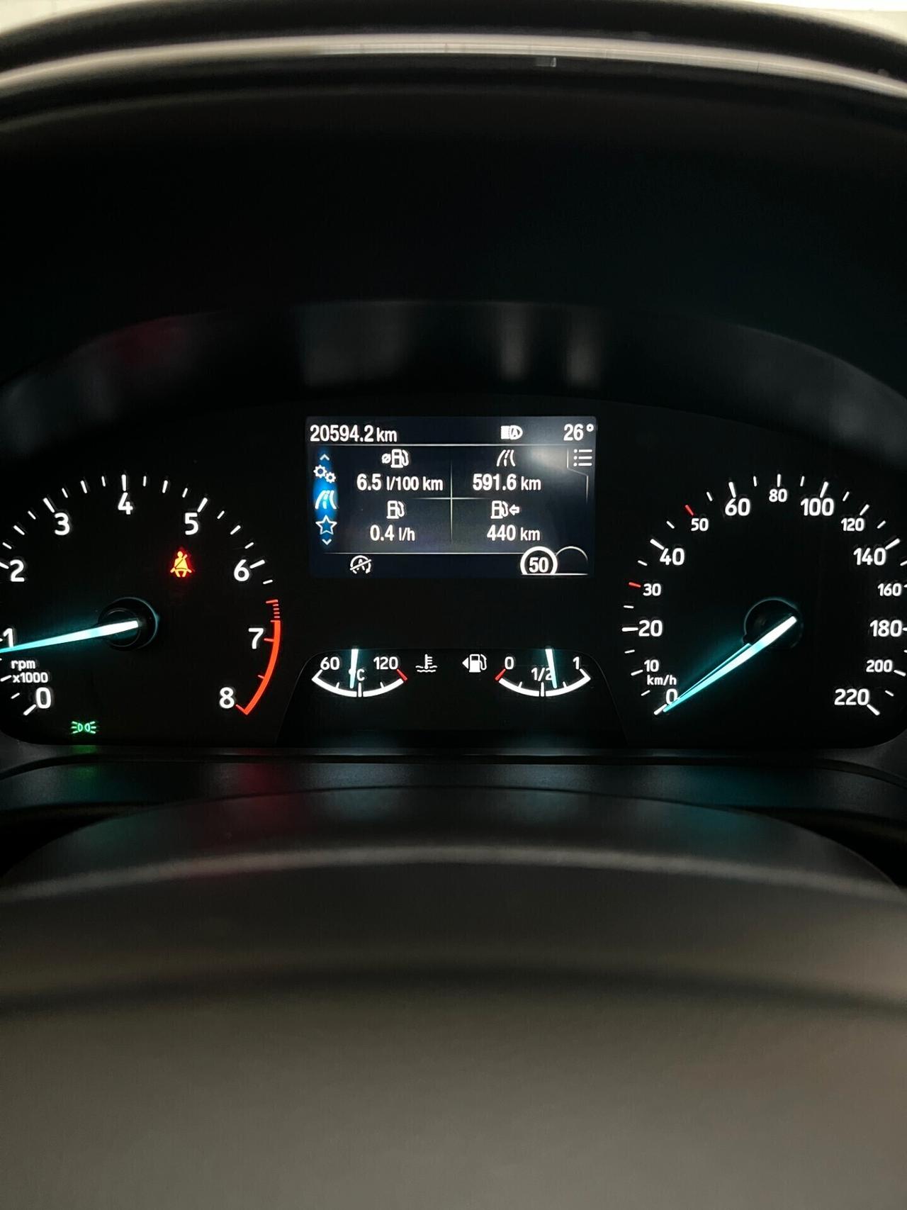 FORD PUMA EcoBoost Hybrid Titanium Design Sport