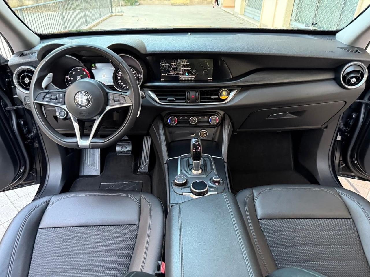 Alfa Romeo Stelvio 2.2 Turbodiesel 210 CV AT8 Q4 Super