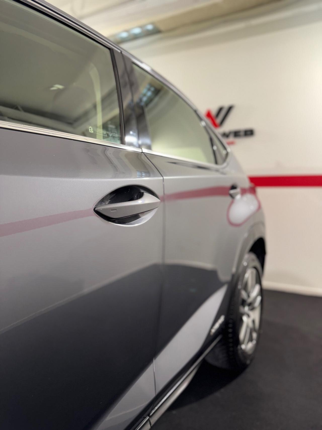 Lexus NX 300h Hybrid 4WD Luxury TAGLIANDI CERTIFICATI LEXUS