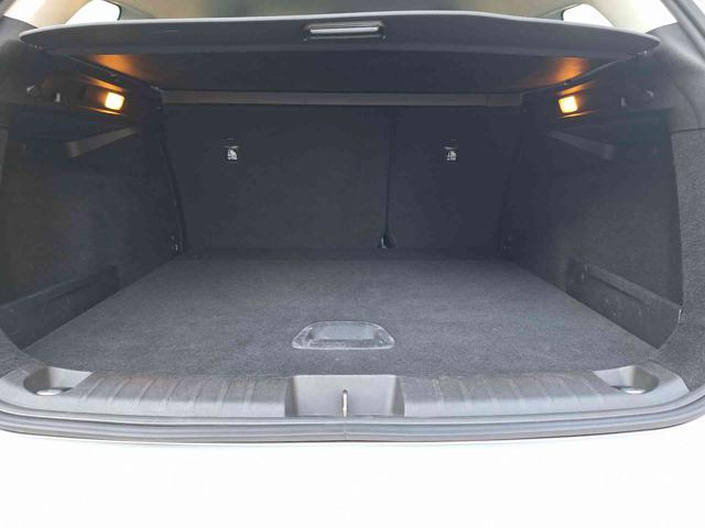 FIAT Tipo 1.6 Mjt S&S SW Cross