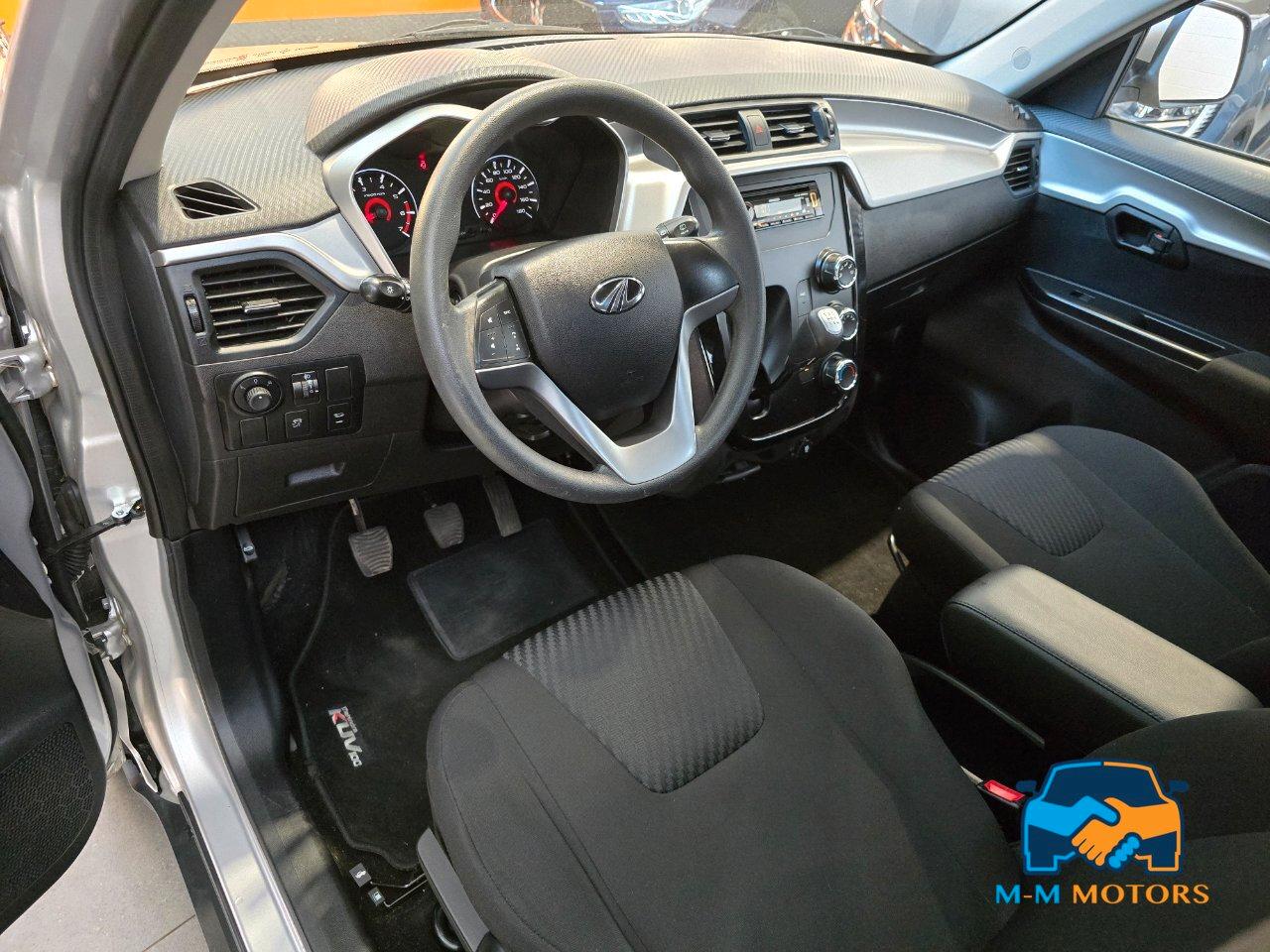 Mahindra KUV100 1.2 K6+