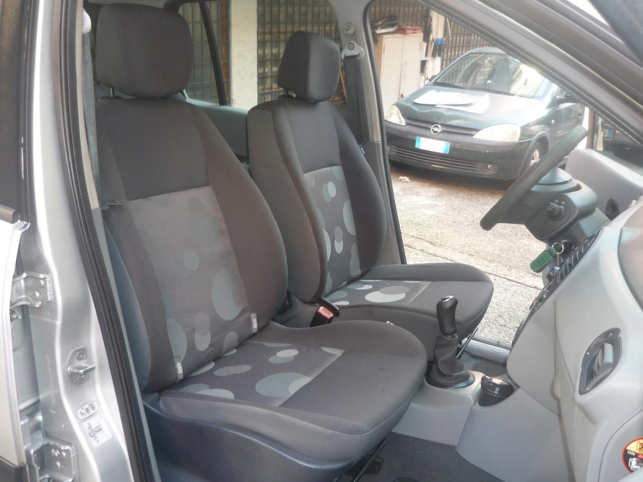 Renault Modus 1.2 16V GPL Expression