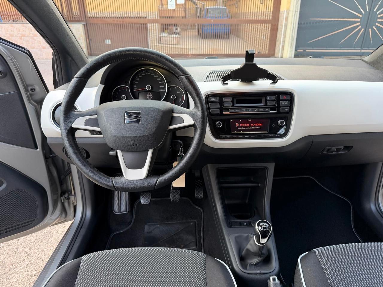 Seat Mii 1.0 68 CV 5 porte Chic Ecofuel