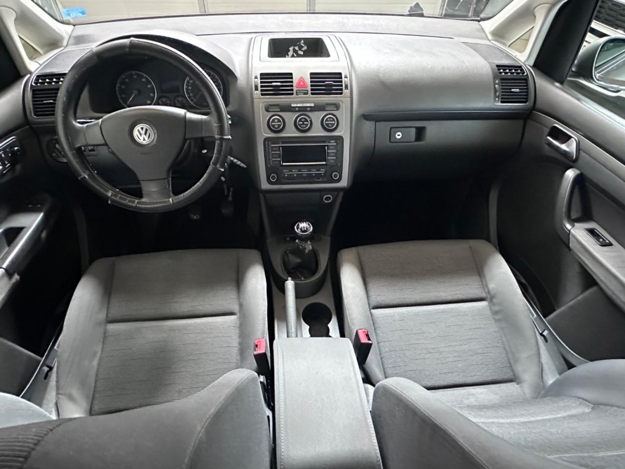 Volkswagen Touran 1.6 Trendline Bifuel G