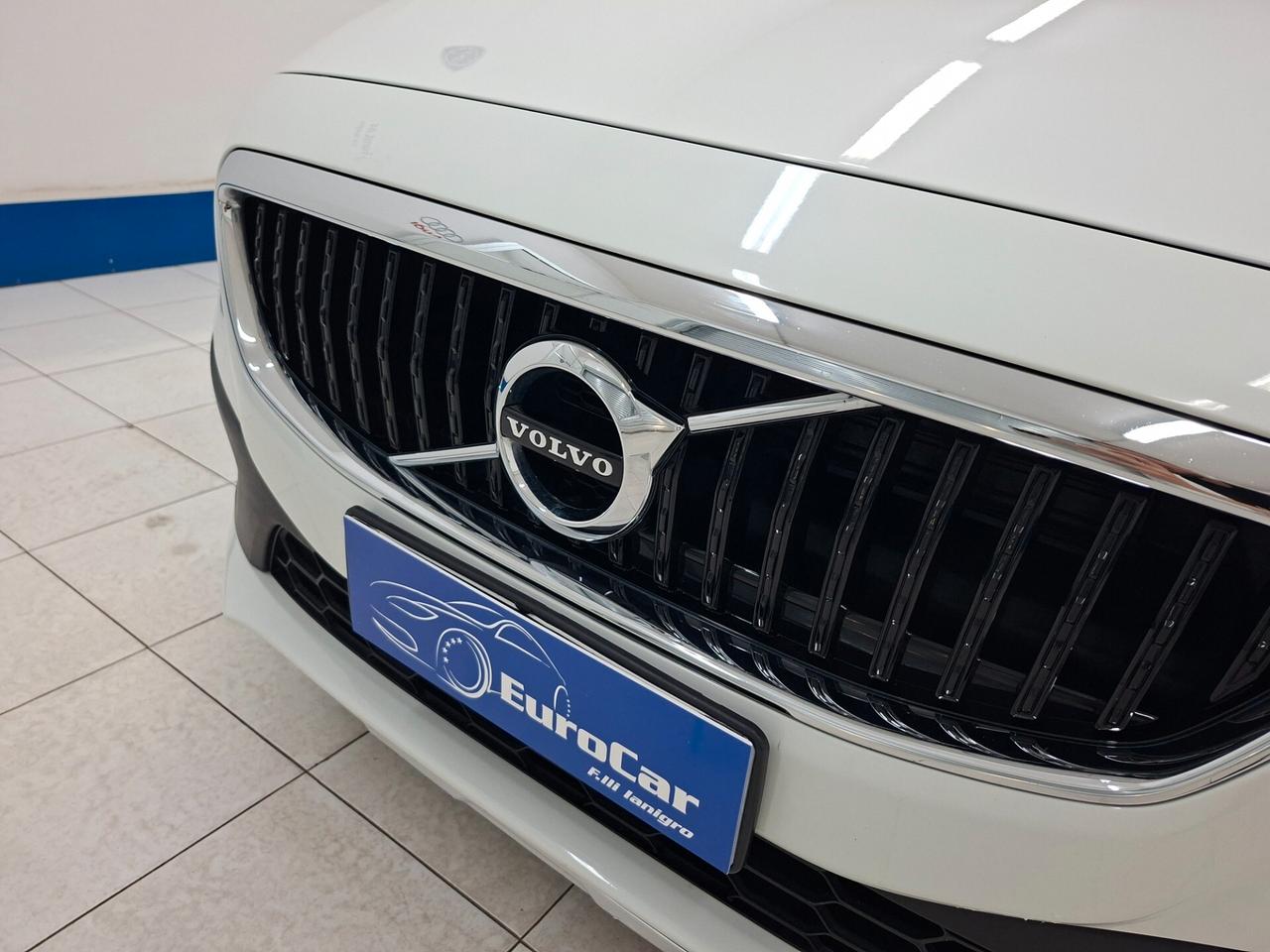 Volvo V40 Cross Country D2 Geartronic 120cv Business Plus