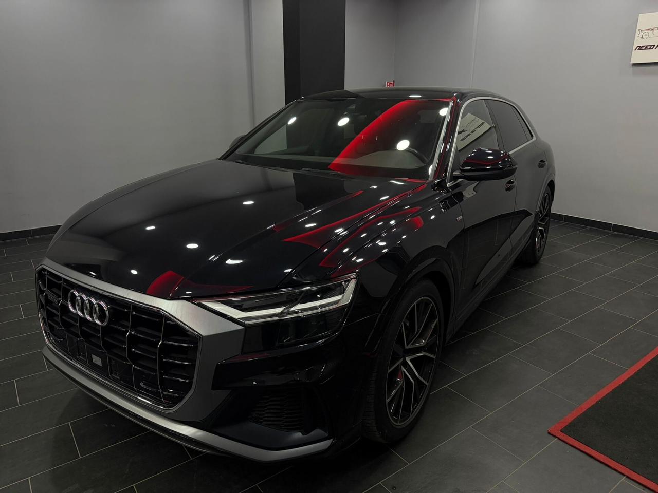 Audi Q8 45 TDI quattro tiptronic Sport