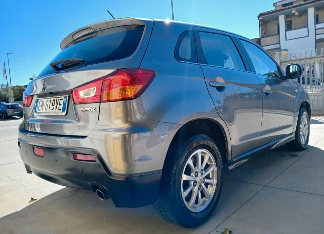 MITSUBISHI ASX Intense 2.200 DI-D 150cv PERFETTO