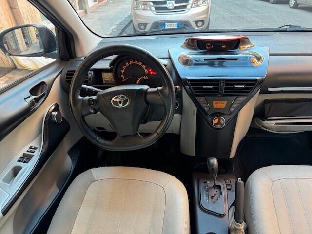 Toyota iQ 1.0 High Collection - Cambio Automatico