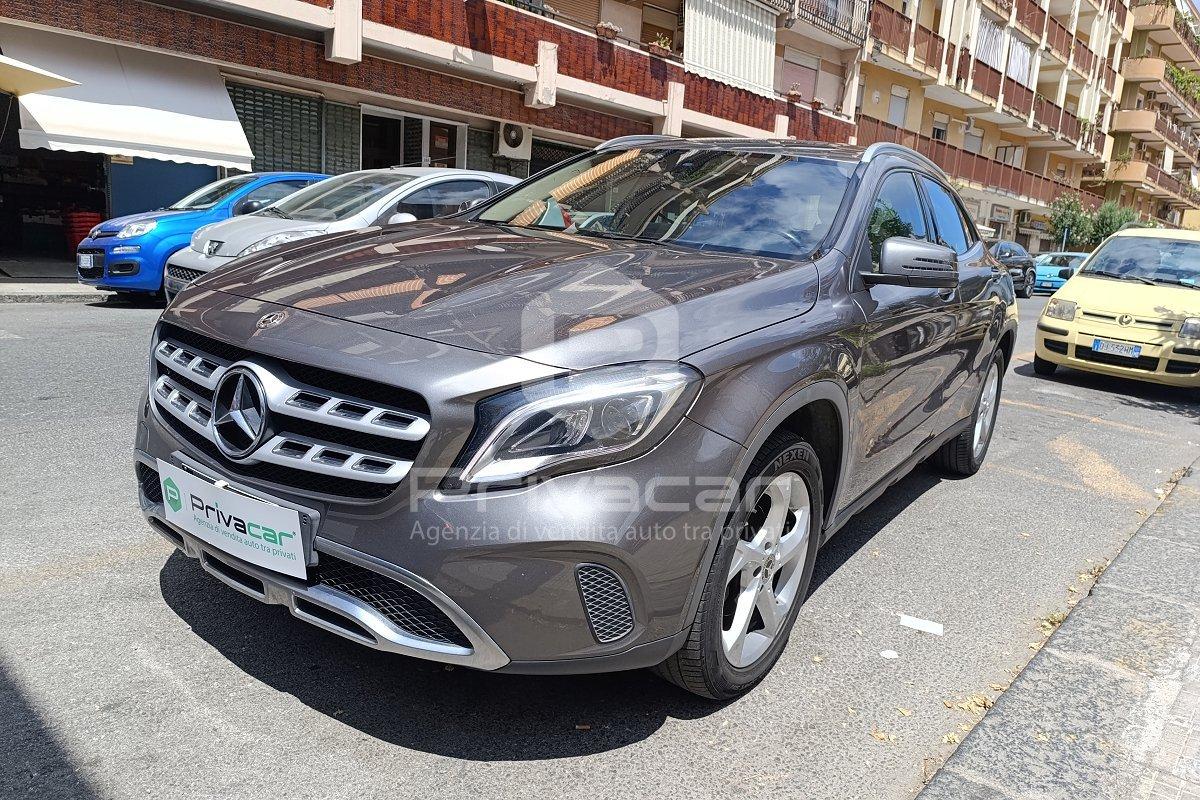 MERCEDES GLA 200 d Automatic 4Matic Premium
