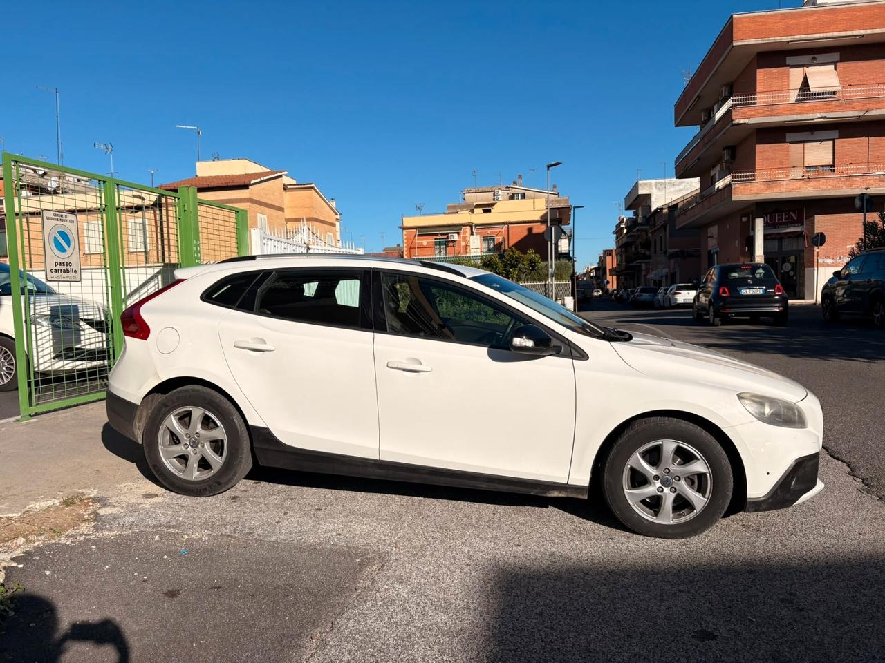 Volvo V40 Cross Country D2 1.6 Summum - SUPERPREZZO