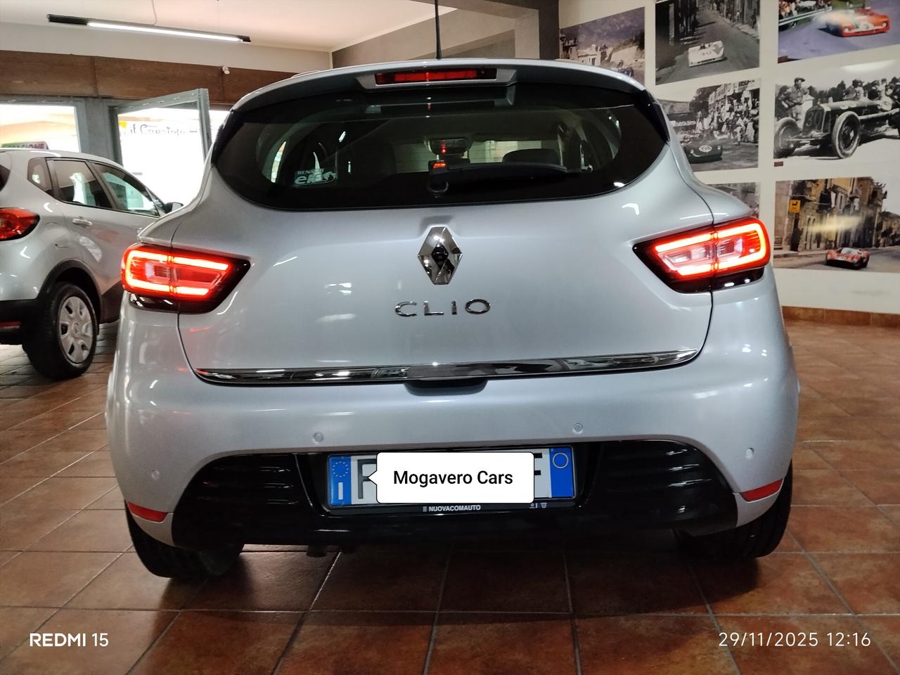 Renault Clio dCi 1.5 diesel 90 CV 5 porte Moschino Life