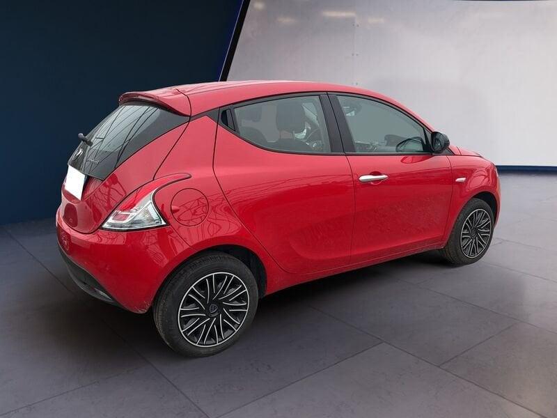 Lancia Ypsilon III 2021 1.0 firefly hybrid Gold s&s 70cv