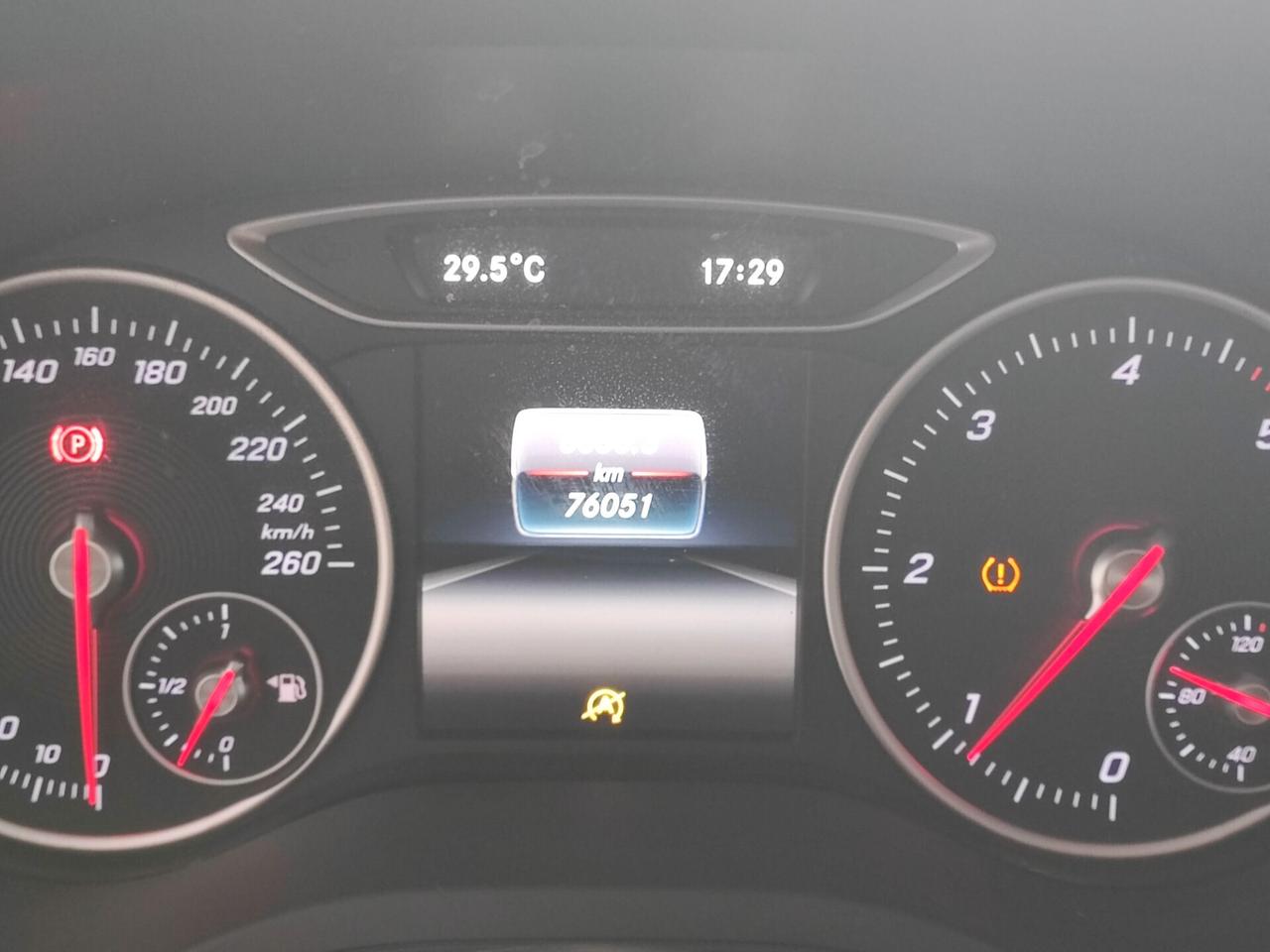 Mercedes-benz B 180 d Premium