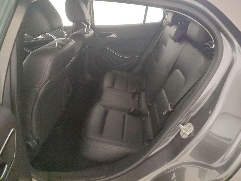 Mercedes-Benz GLA 200 Sport auto