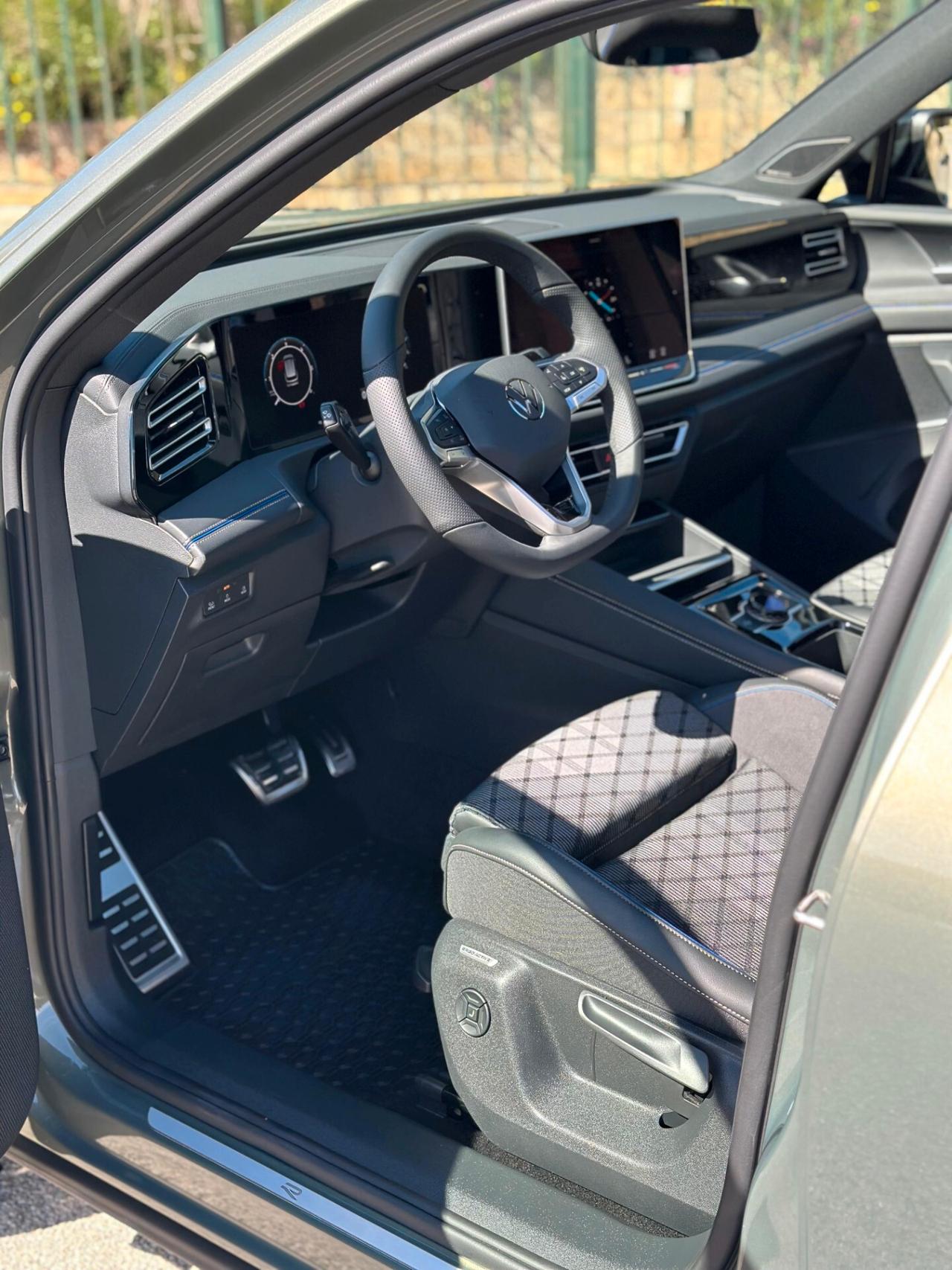 Volkswagen Tiguan 2.0 TDI 193 CV DSG 4MOTION R-Line Plus