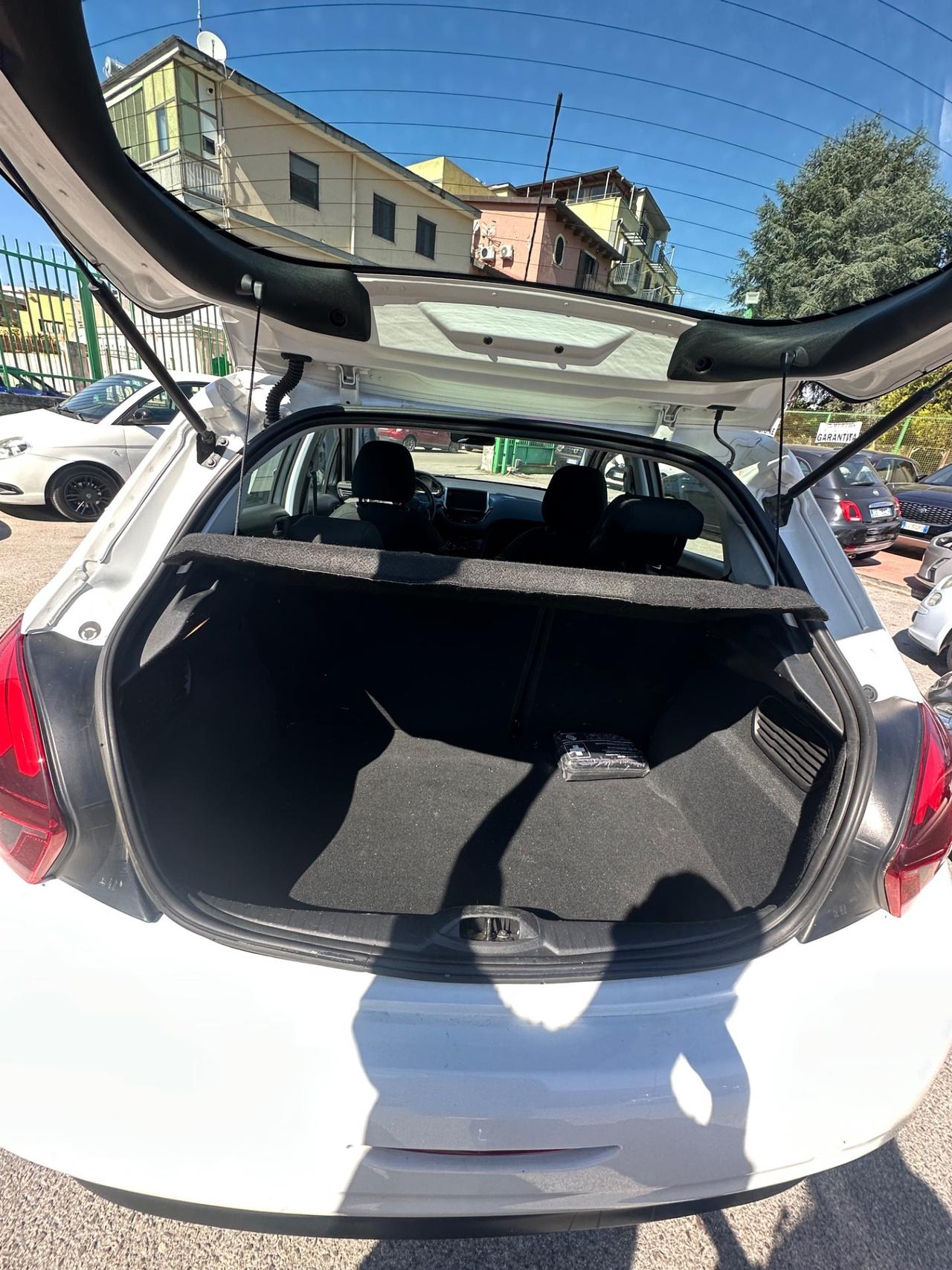 Peugeot 208 BlueHDi 75 S&S 5 porte Active