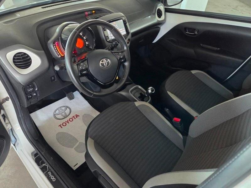 Toyota Aygo 2ª serie Connect 1.0 VVT-i 72 CV 5 porte x-wave MMT
