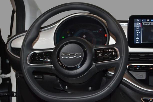 FIAT new 500e - ICON CABRIO