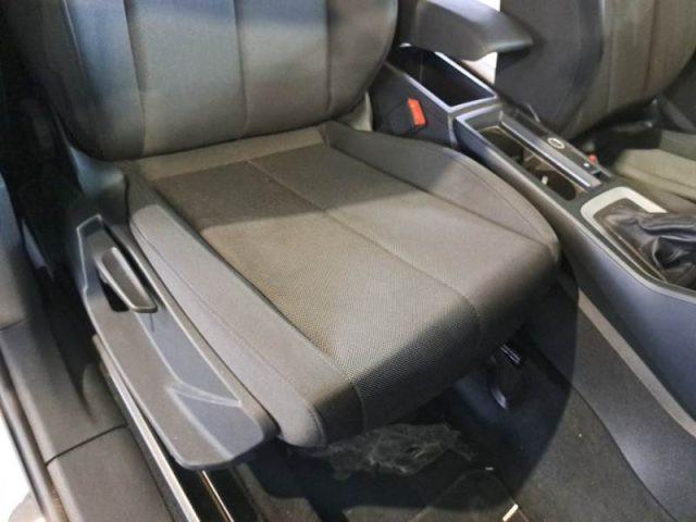 AUDI Q3 35 TDI S tronic Business Advanced