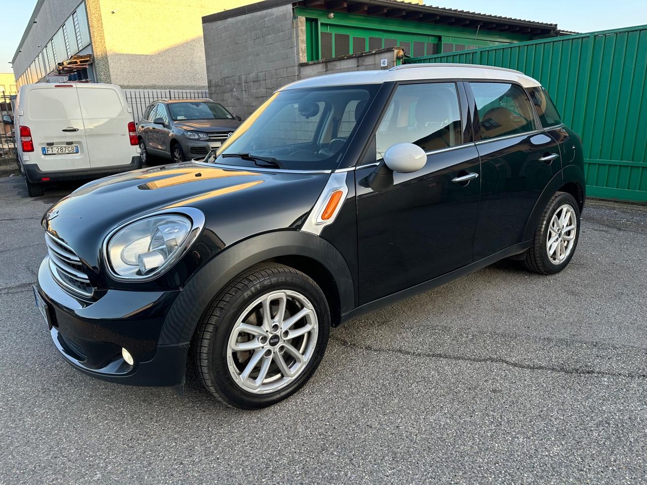 Mini Cooper D Countryman EURO 6 B NEOPATENTATI