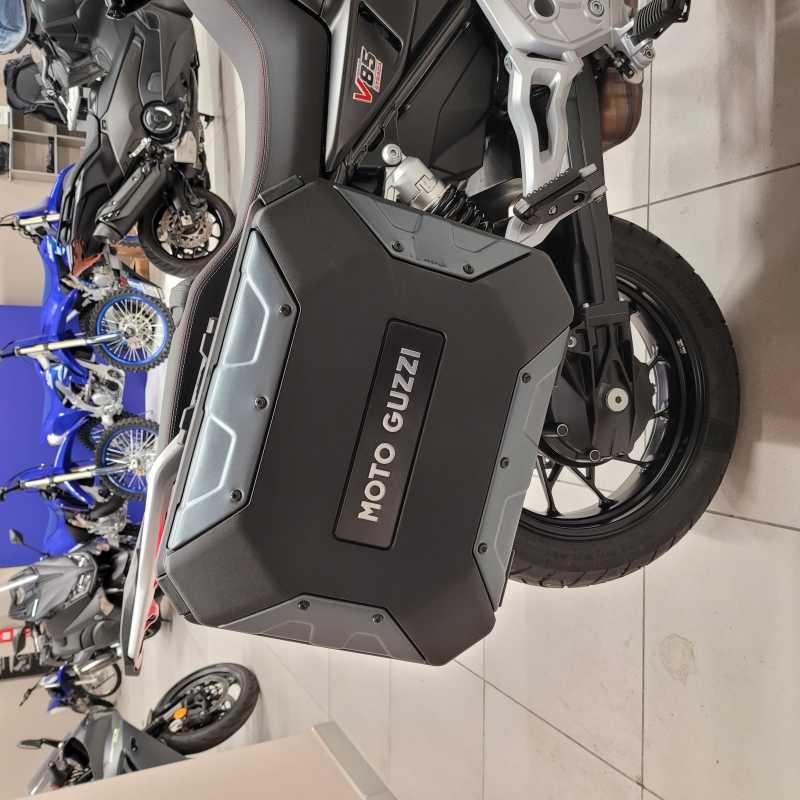 Moto Guzzi V85 Strada - 2025