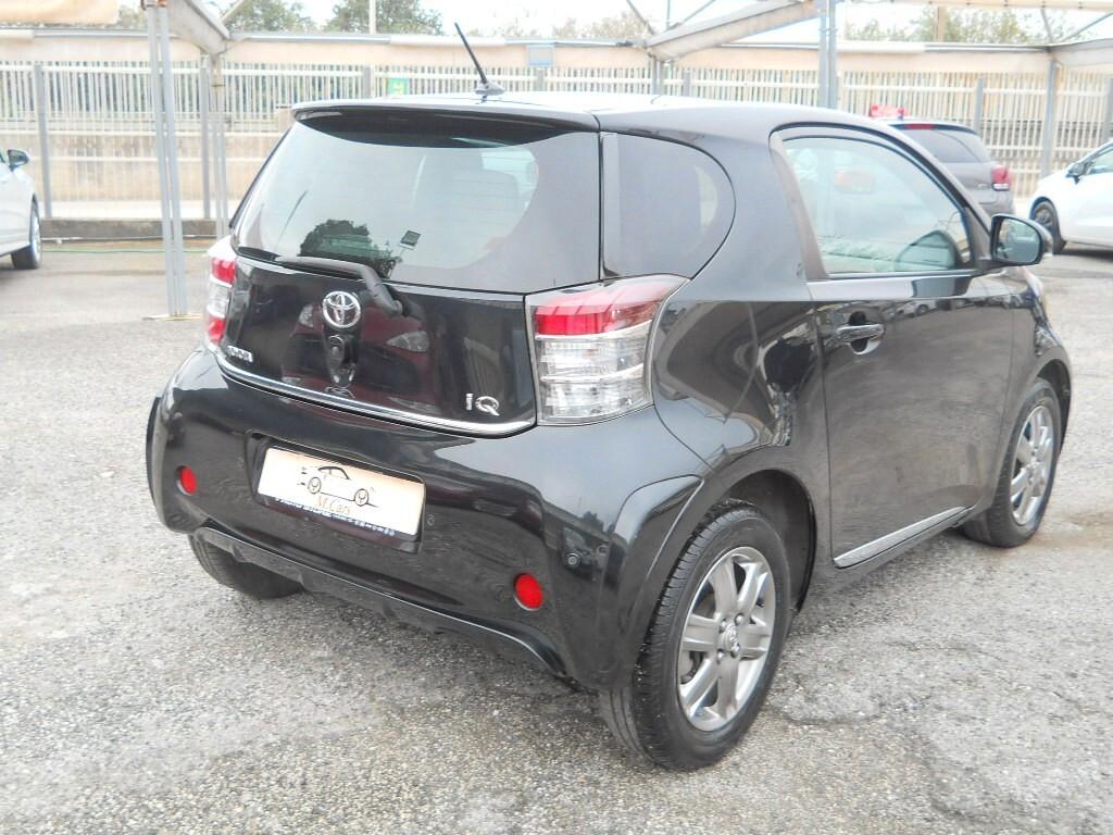 Toyota iQ 1.4 DIESEL 66 KW 90 CV 6 MARCE OK NEO PATENTATI