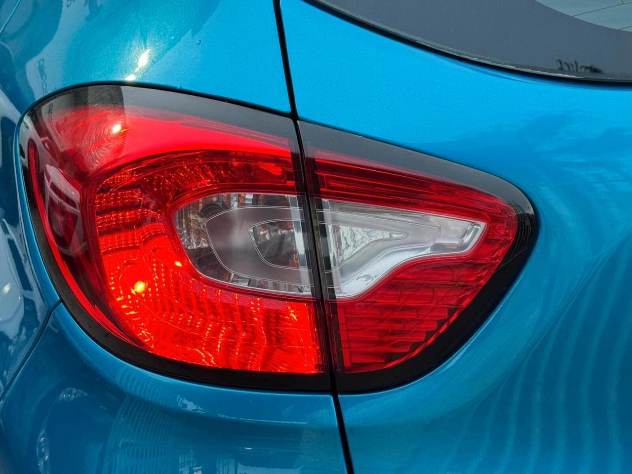 RENAULT CAPTUR 0.9 BENZ S&S 90CV 130000KM