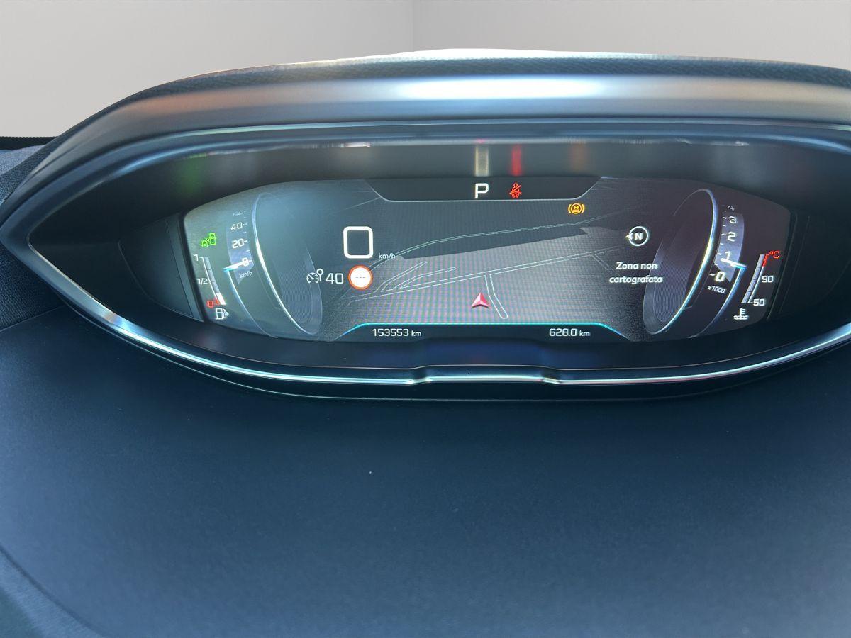 PEUGEOT - 3008 - 1.5 BlueHDi 130 EAT8 S&S GT Line