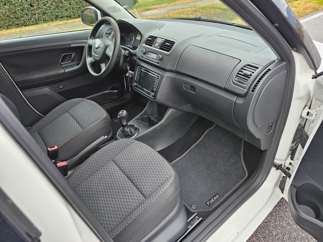 SKODA FABIA 1.6 TDI 90CV "OK PER NEOPATENTATI "
