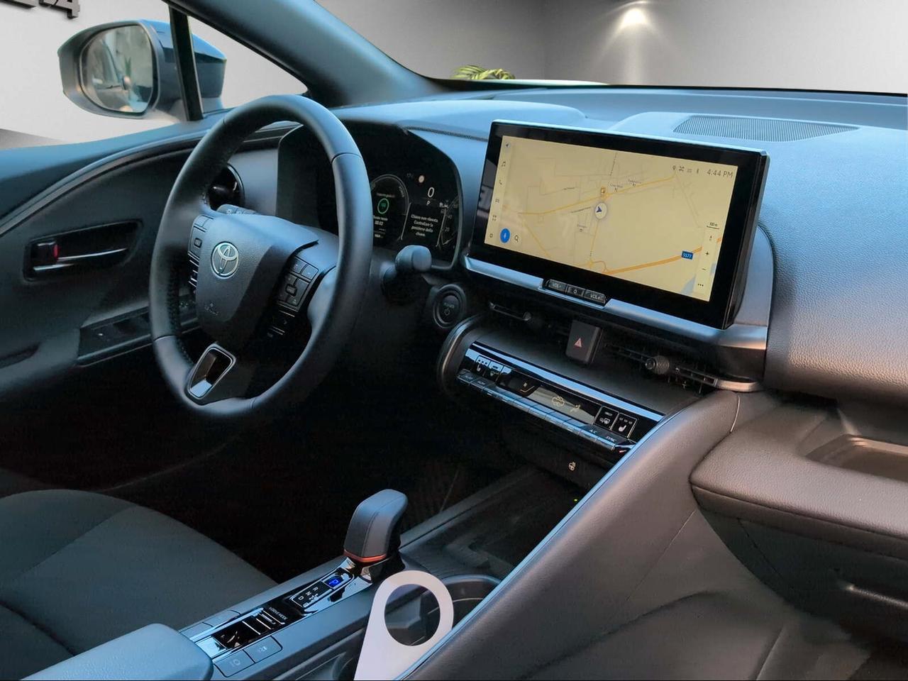Toyota C-HR 2.0 PHEV - NOLEGGIO