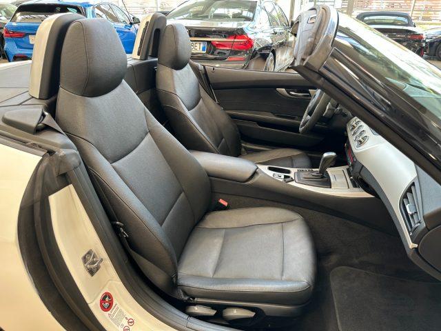 BMW Z4 sDrive23i Automatica - 18" - Pelle nera