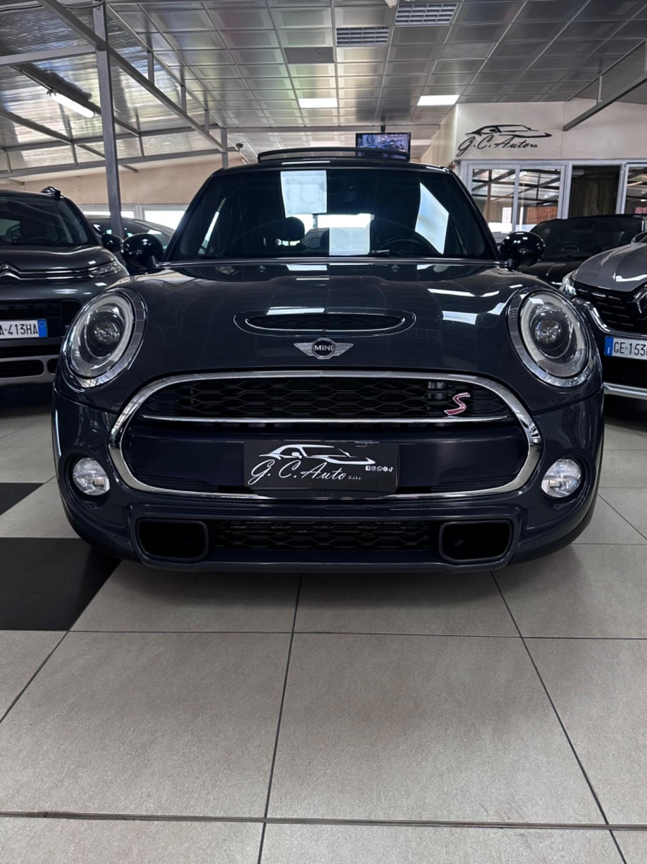 Mini Mini 2.0 Cooper SD Business