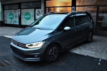 VW Touran 1.6 TDI 115 CV SCR DSG Highline 7 posti